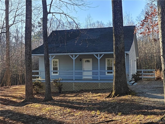 view of front facade with a porch