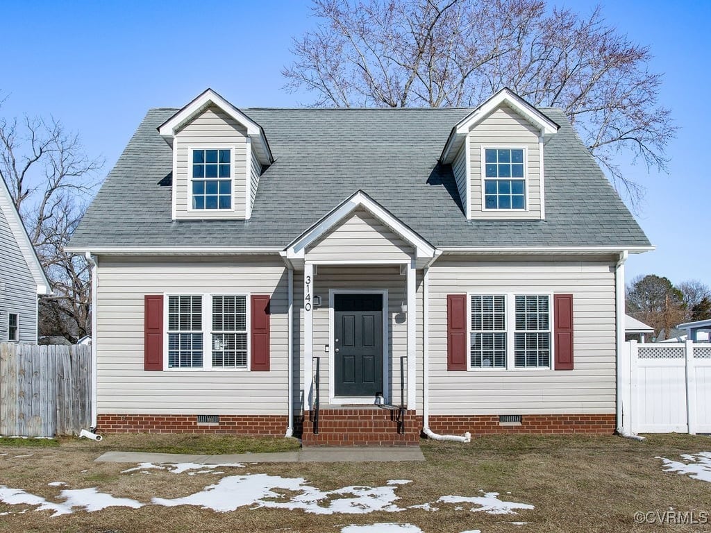 view of cape cod-style house