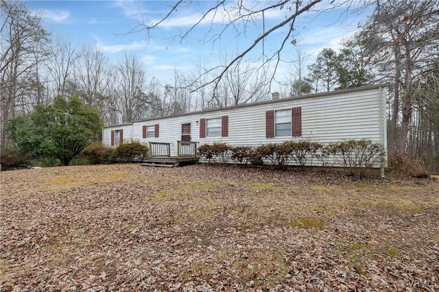 manufactured / mobile home with a deck