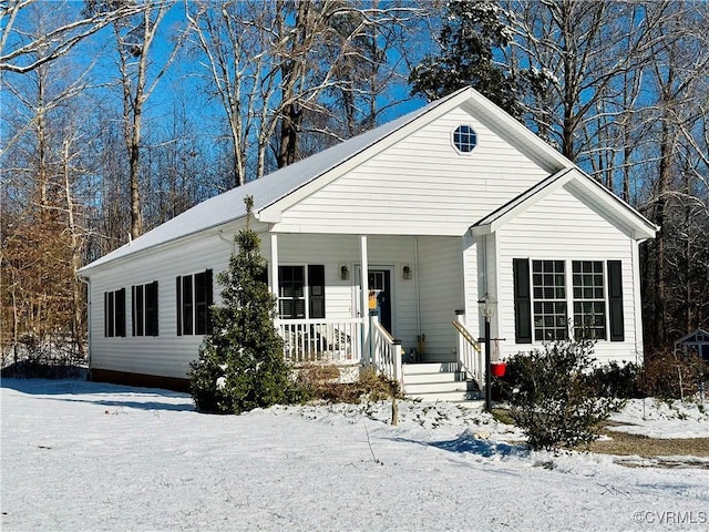 view of front of property