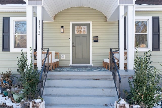 view of property entrance