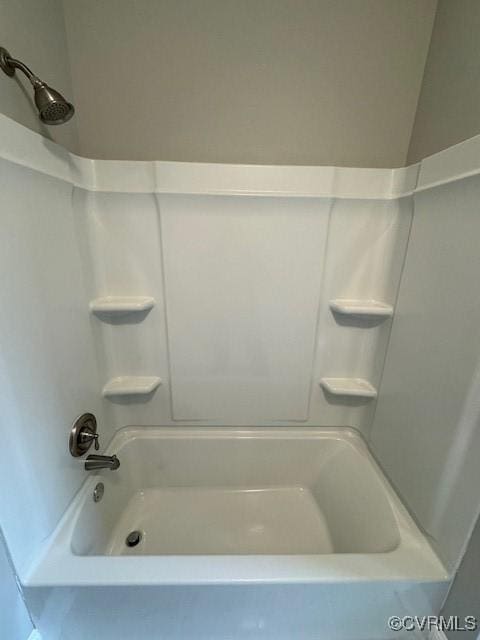 bathroom featuring shower / tub combination