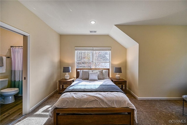 bedroom with carpet flooring