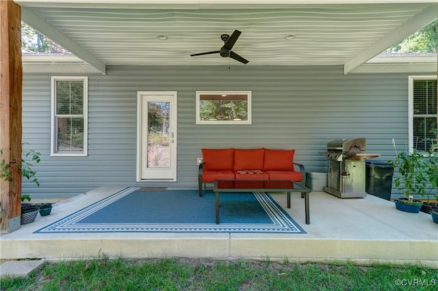 view of patio featuring an outdoor hangout area, ceiling fan, and a grill