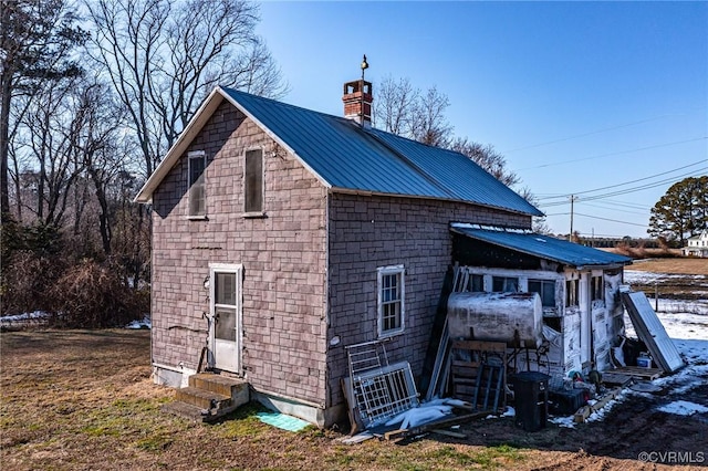 view of property exterior