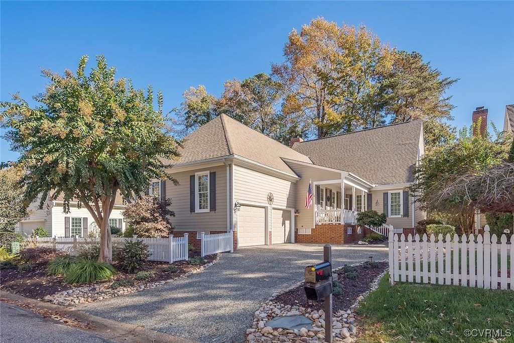 view of front of house featuring a garage