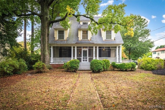 view of front of house