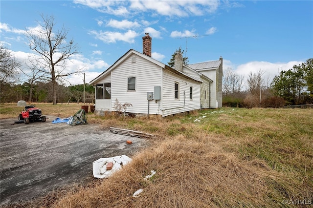 view of property exterior