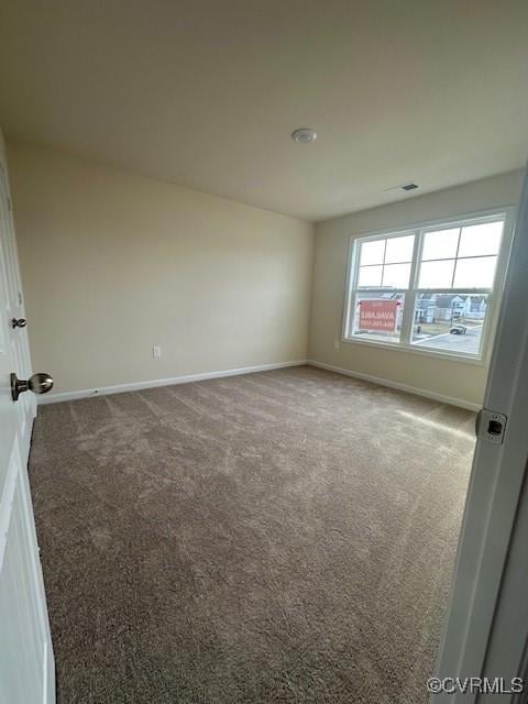 empty room with carpet