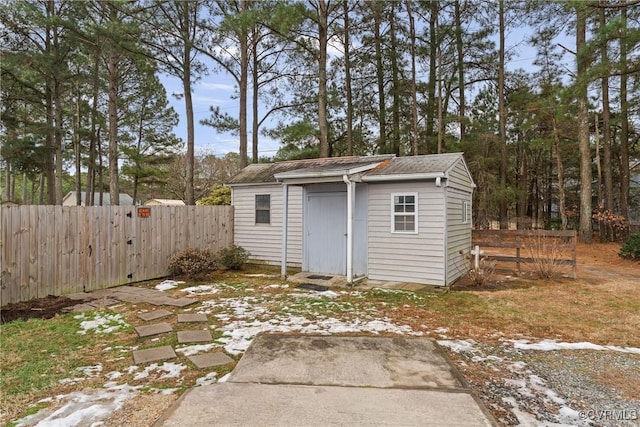 view of outbuilding