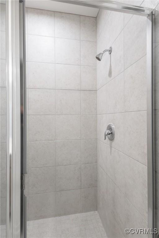 bathroom with walk in shower