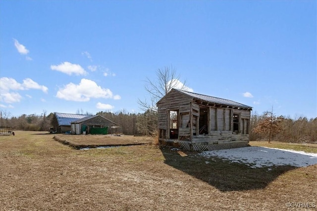 view of property exterior