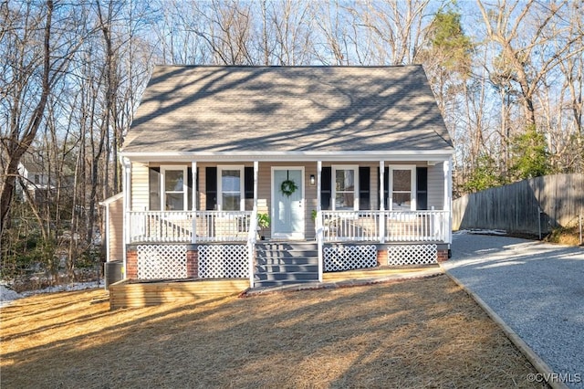 view of front facade featuring a porch