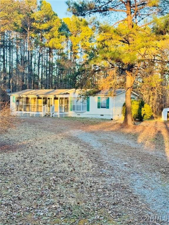 271 Walnut Hill Rd, Crewe, VA 23930 - view of ranch-style home
