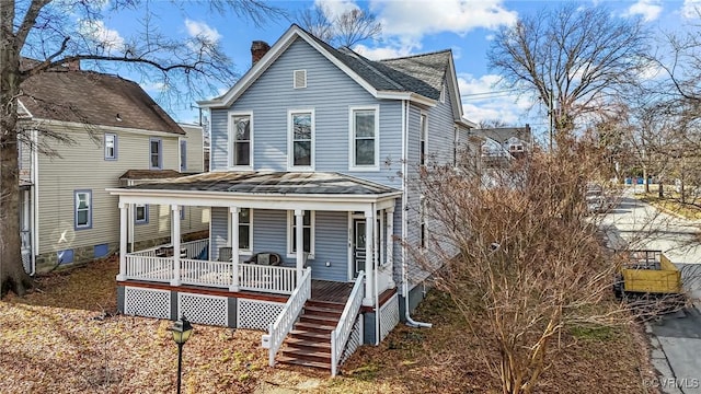 view of front of property with a porch