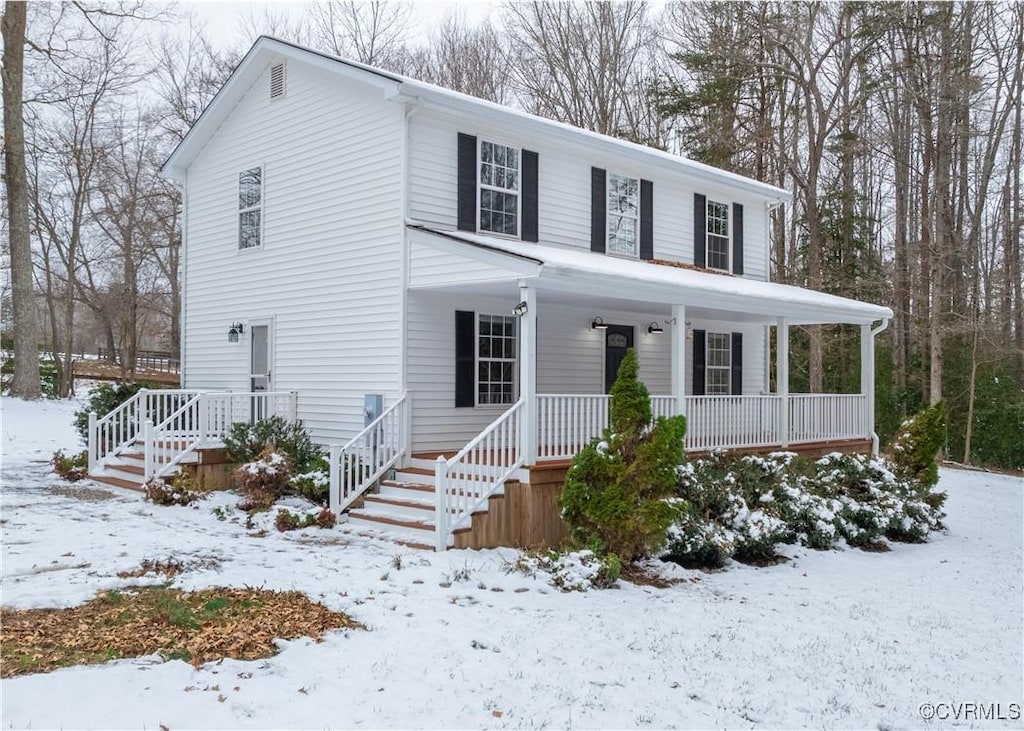 view of front of house with covered porch