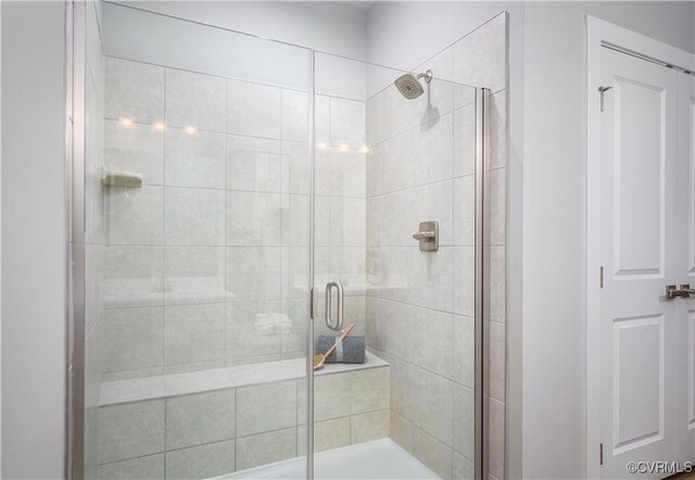 bathroom with walk in shower