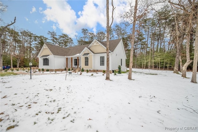 view of modern inspired farmhouse