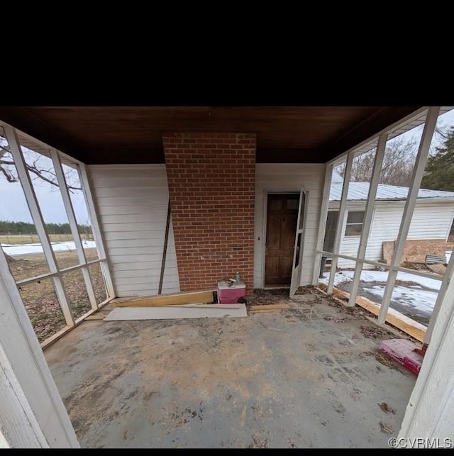 view of unfurnished sunroom