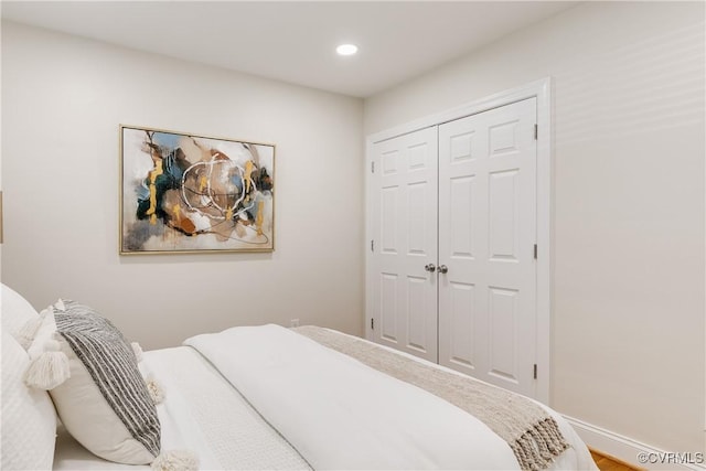 bedroom featuring a closet