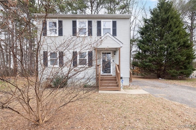 view of front of property