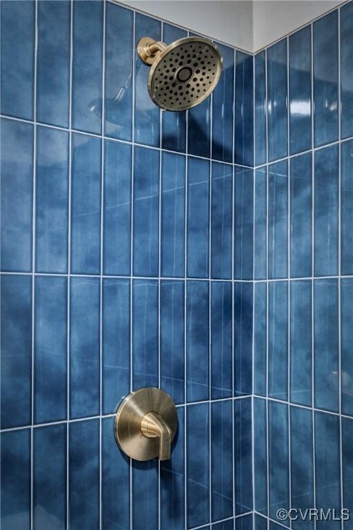 details with walk in shower