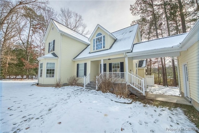 view of front of home with covered porch