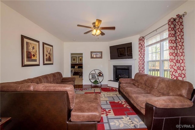 living room featuring ceiling fan