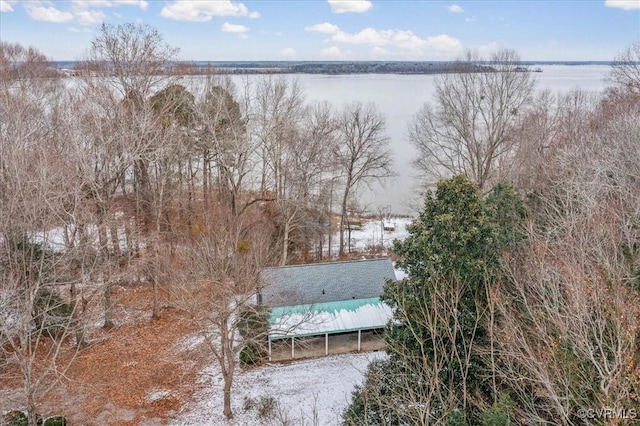 bird's eye view featuring a water view