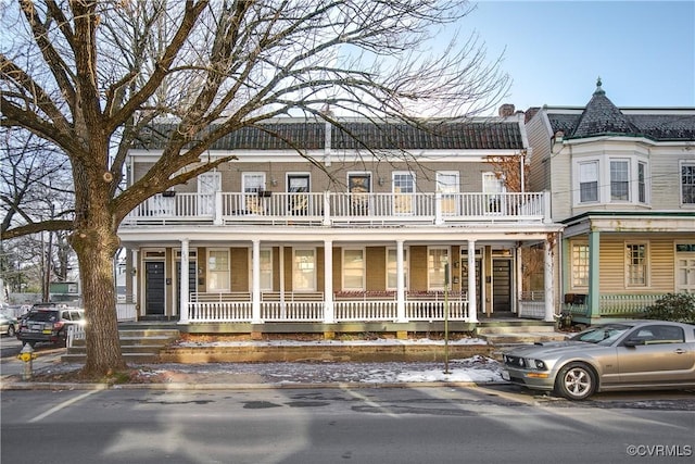 view of front facade with a porch