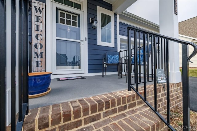 property entrance with a porch