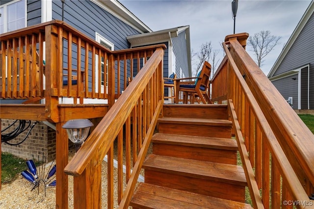 deck with stairs