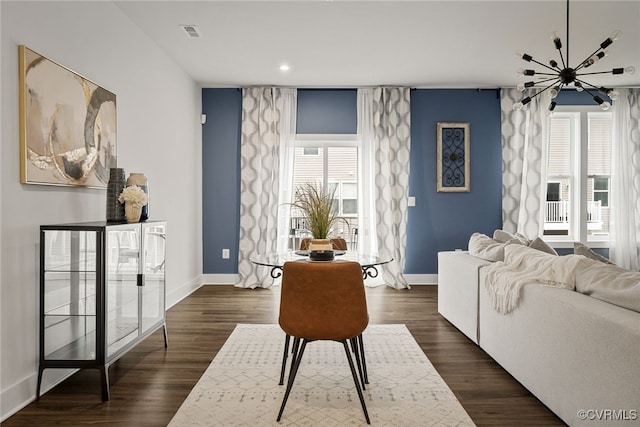 2616 Lassen Walk Unit B, Henrico, VA 23294 - living room featuring an inviting chandelier, a wealth of natural light, visible vents, and baseboards