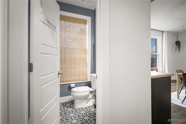2616 Lassen Walk Unit B, Henrico, VA 23294 - bathroom featuring toilet, baseboards, and vanity