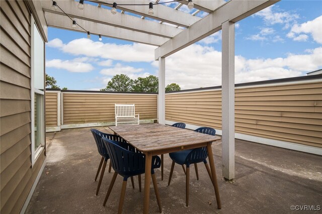 view of patio featuring a pergola