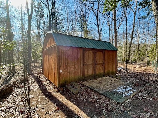 view of outdoor structure