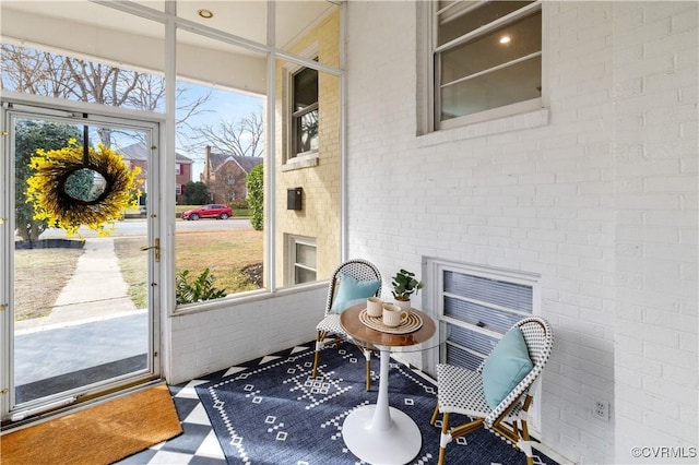 view of sunroom / solarium