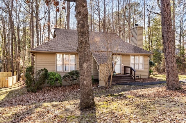 view of front of property