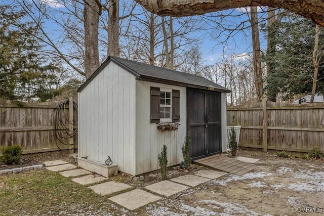 view of outbuilding