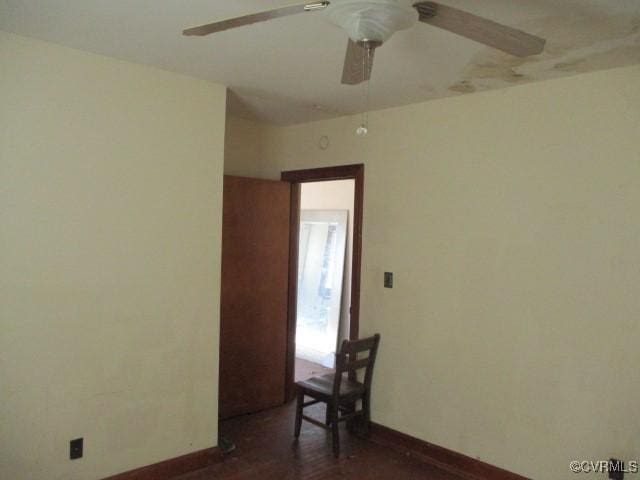 unfurnished room featuring ceiling fan