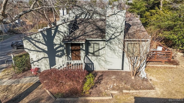 view of front of property