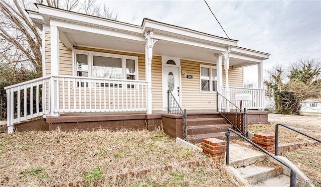 view of front of house with covered porch