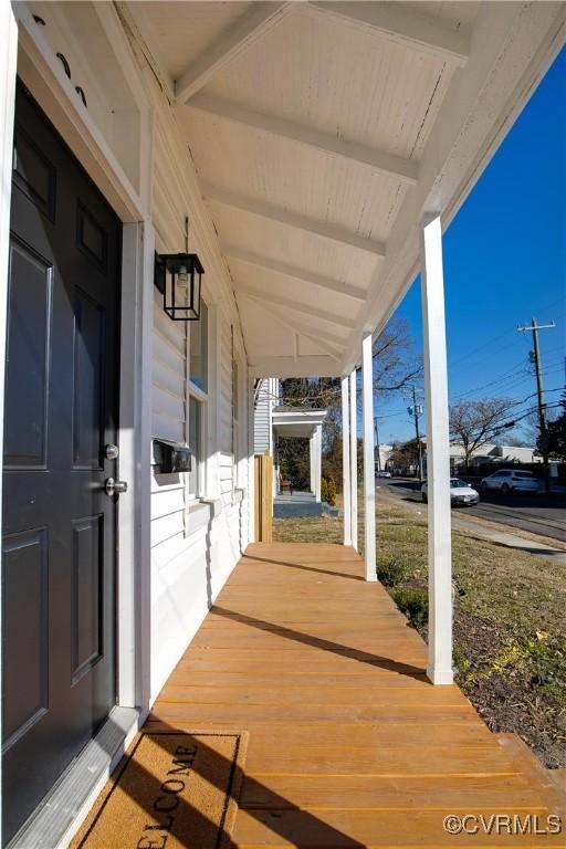 view of patio / terrace featuring a porch