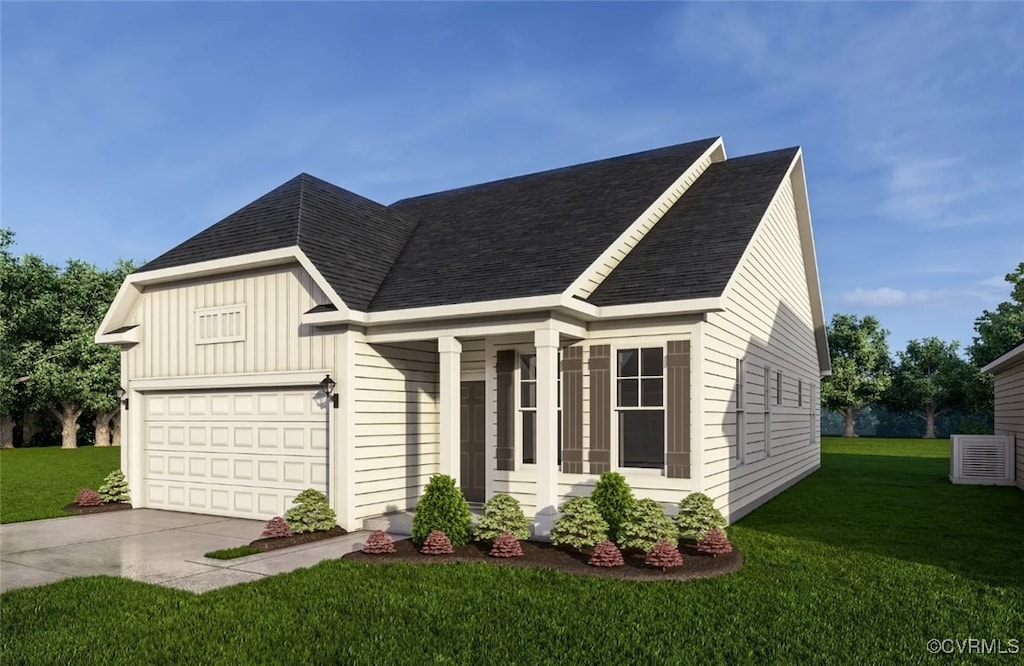 view of front of home featuring a front yard