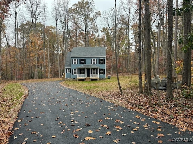 view of front of house featuring covered porch