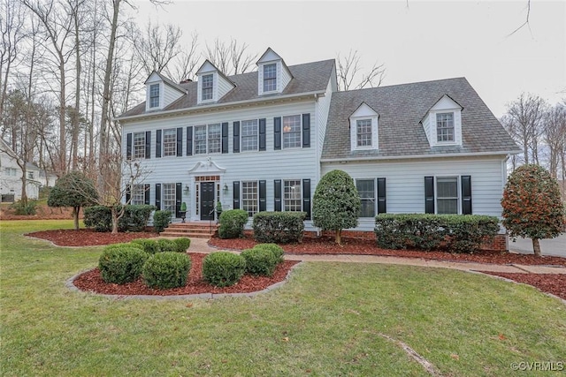 view of front facade featuring a front yard