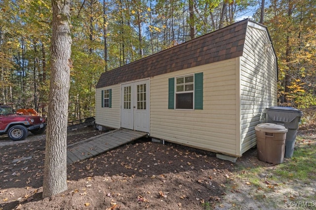 view of outbuilding