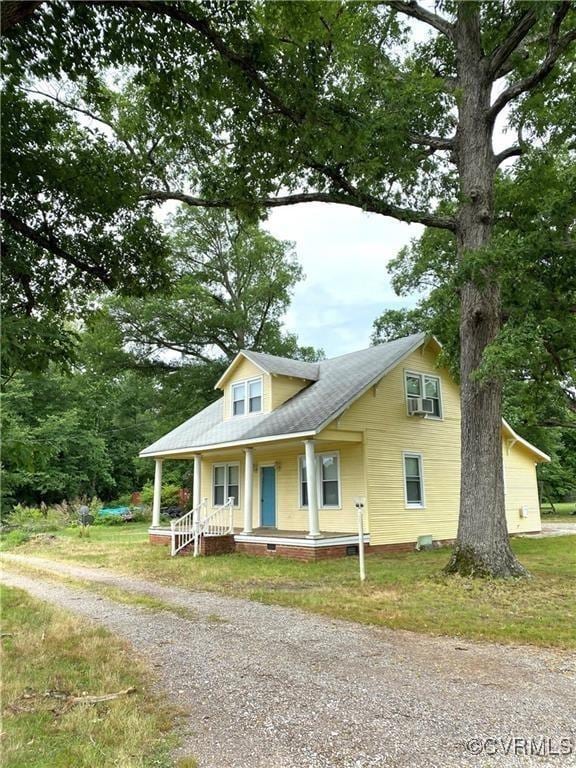 view of front of house with a porch