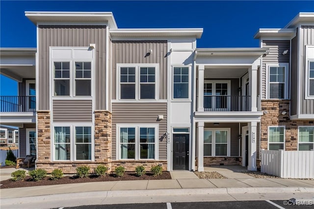 view of townhome / multi-family property