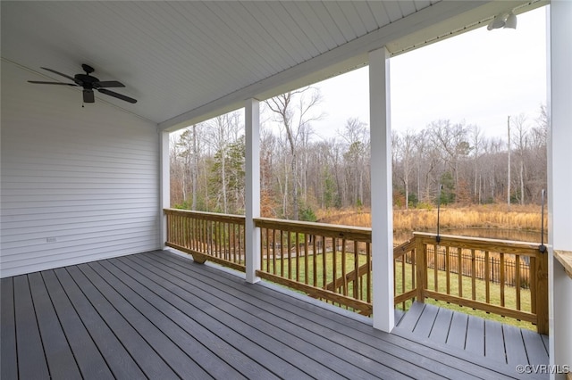 deck with ceiling fan